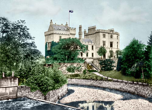 das eingefärbte Foto des Schlosses